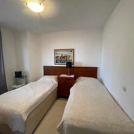 אומאג Apartments Maria מראה חיצוני תמונה