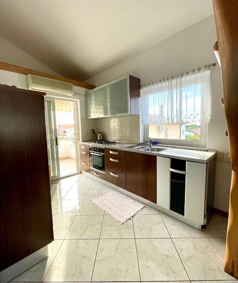 אומאג Apartments Maria מראה חיצוני תמונה