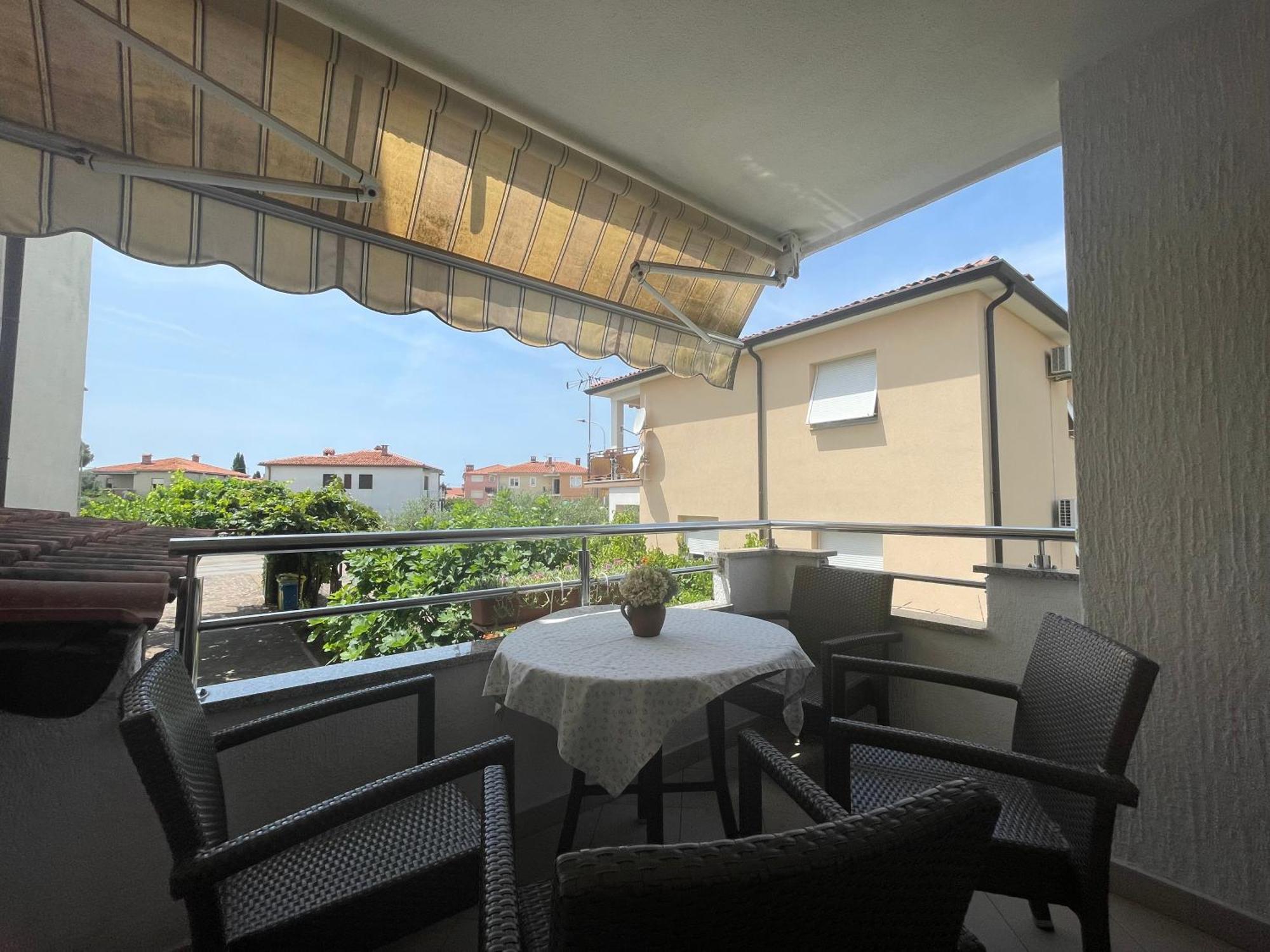 אומאג Apartments Maria מראה חיצוני תמונה
