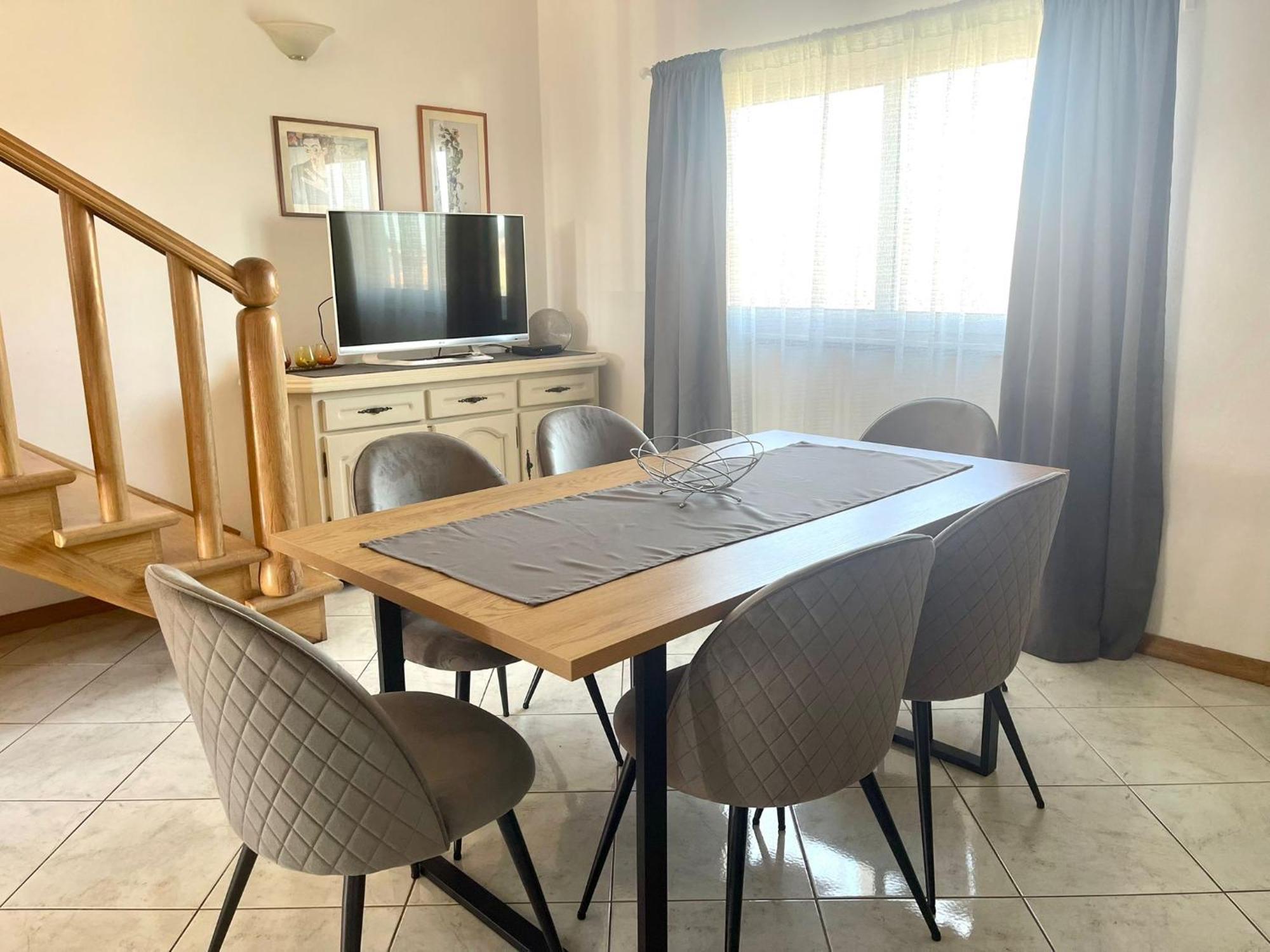אומאג Apartments Maria חדר תמונה