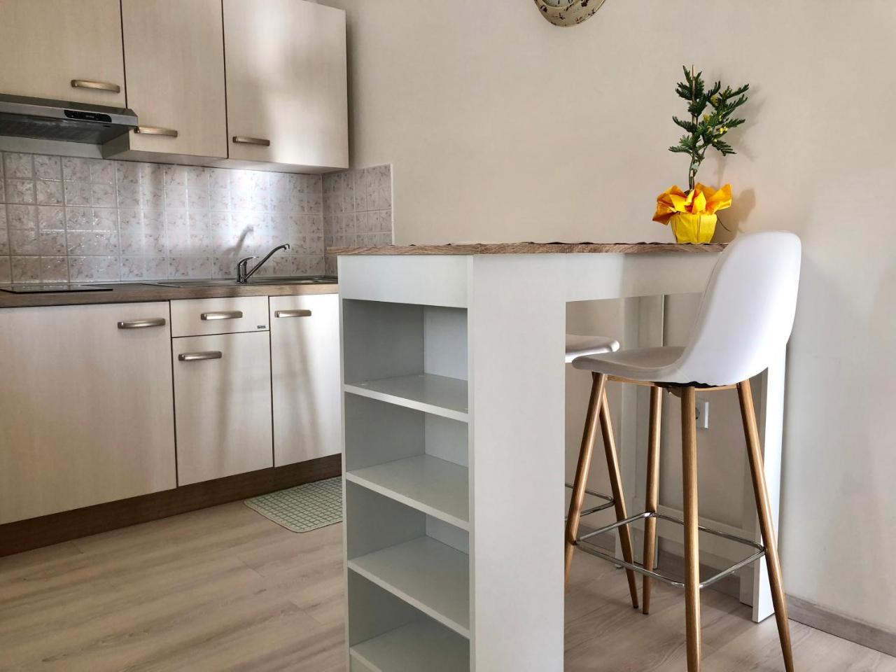 אומאג Apartments Maria מראה חיצוני תמונה